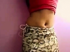 indian-beautiful-teen-college-girl-sexy-dance-and-belly-show