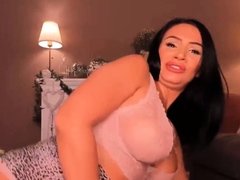 big-tits-babe-makes-her-pussy-wet