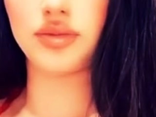 Sexy Model Ash Saudi Bitch at DrTuber
